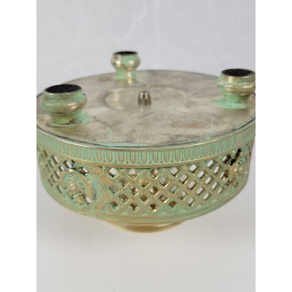 Vintage Candle‎ Holder Brass Rose Detail Victorian Footed Heavy - Picture 5 of 16